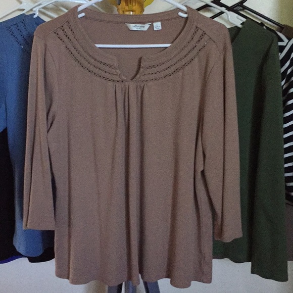 Liz Claiborne Tops - LizClaiborne NY 3/4 T-Shirt